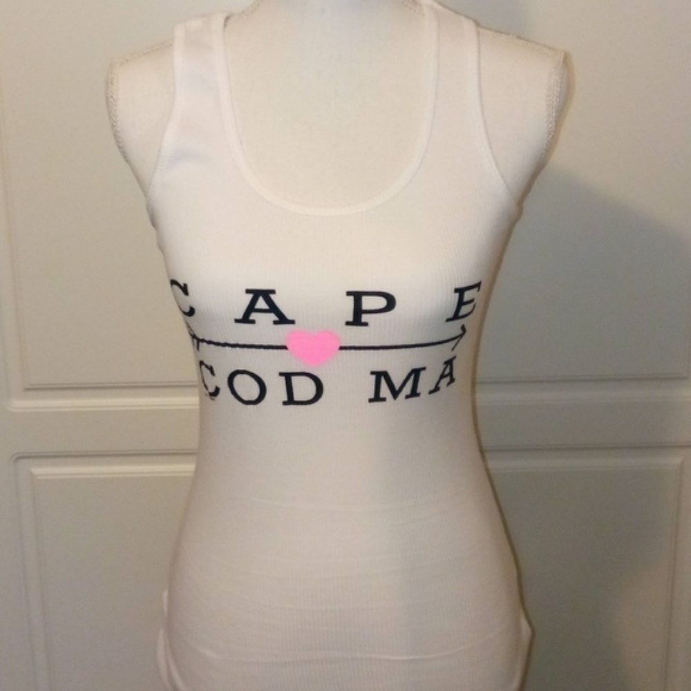 Love Cape Cod White Tank Size Small